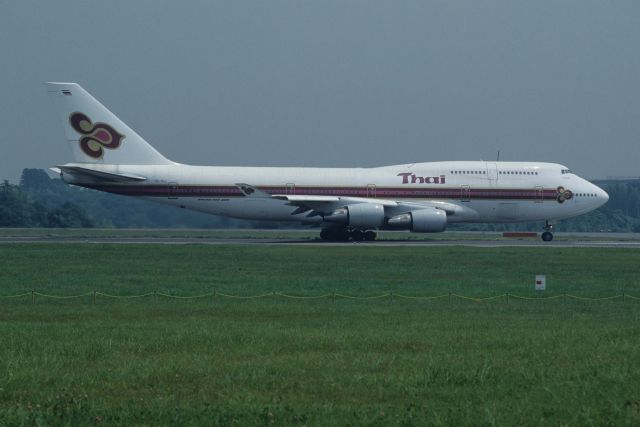 Boeing 747-400 (HS-TGJ) - Departure at Narita Intl Airport Rwy16R on 1995/07/31