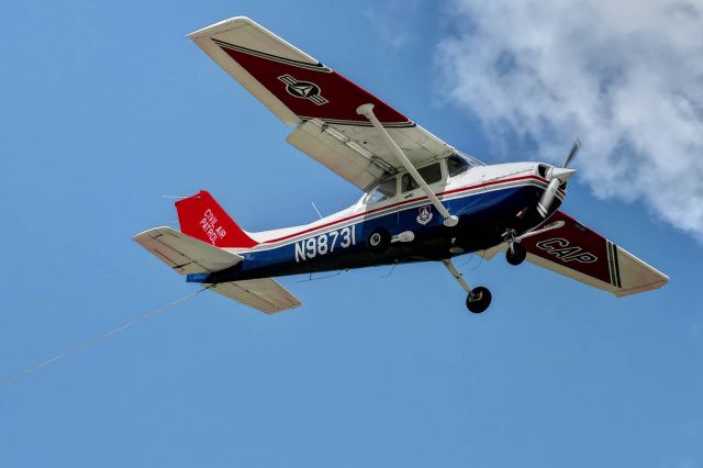 Cessna Skyhawk (N98731) - Civil Air Patrol aircraft approaches runway 21 at LaGrange Callaway Airport during glider operations.