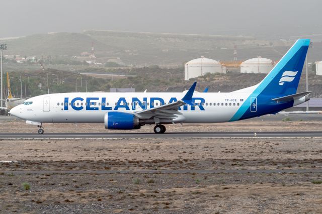 Boeing 737 MAX 8 (TF-ICE) - New Livery Icelandair