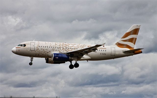 Airbus A319 (G-EUPH)