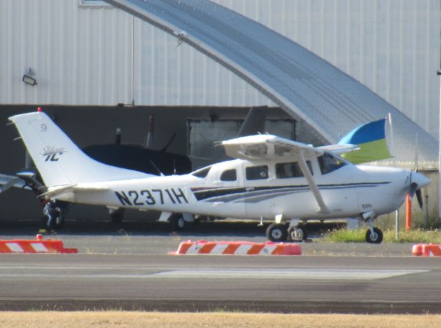 Cessna T206 Turbo Stationair (N2371H)