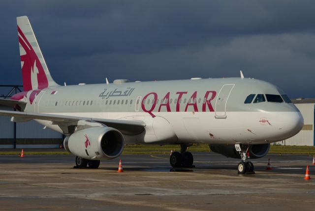 Airbus A320 (A7-MBK) - Qatar Amiri Flightbr /21/02/2015