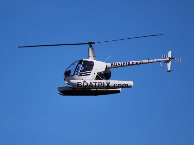 — — - YACHTPHOTO HELICOPTER LLC -11/12/10