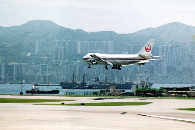 — — - HKG Kai Tak 1979