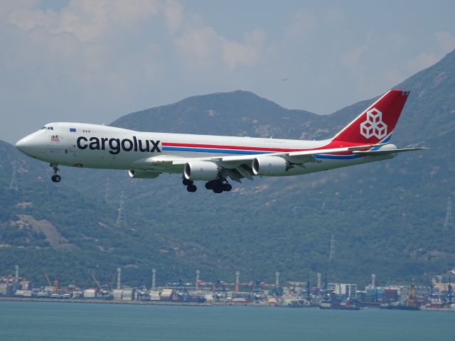 BOEING 747-8 (LX-VCF)