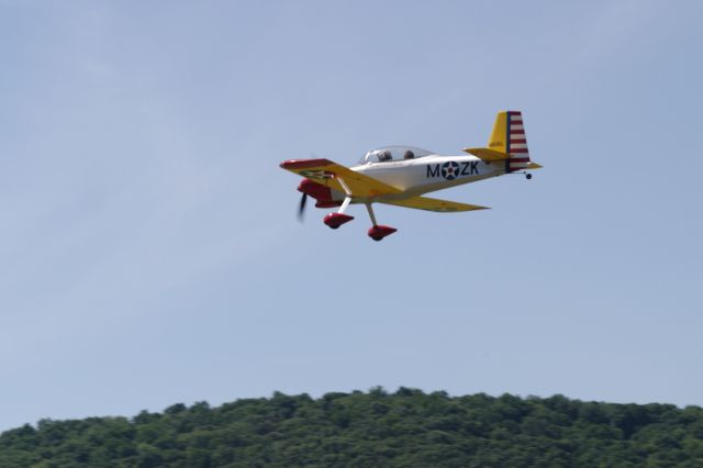 Vans RV-8 (N80XL)