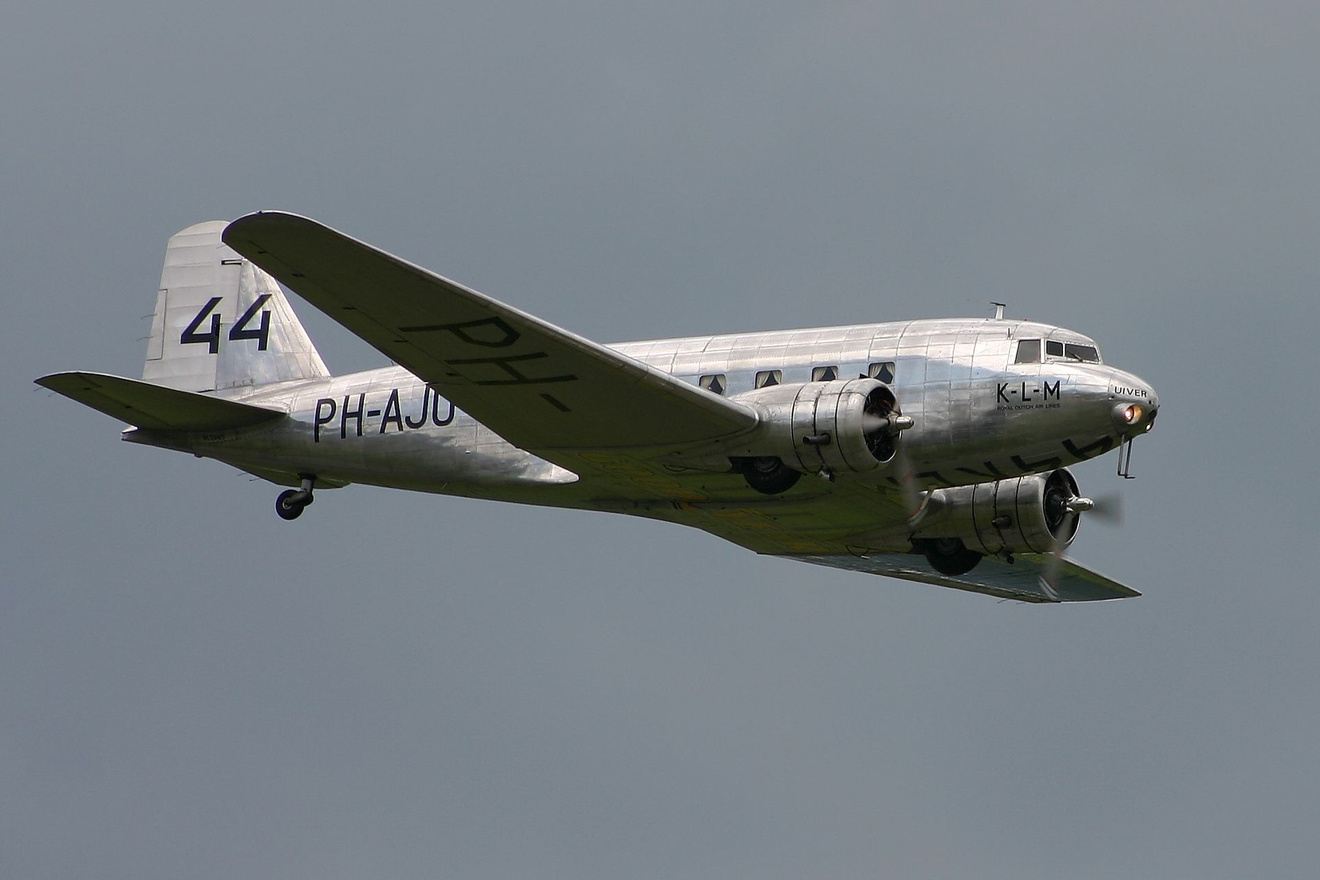 Douglas DC-2 (NC39165)