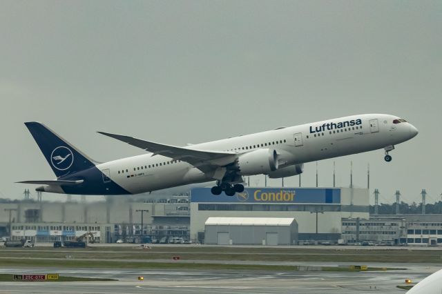 Boeing 787-9 Dreamliner (D-ABPA)