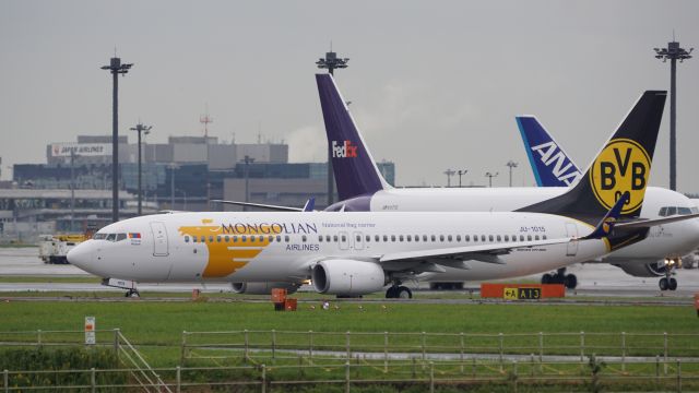 Boeing 737-700 (JU-1015)