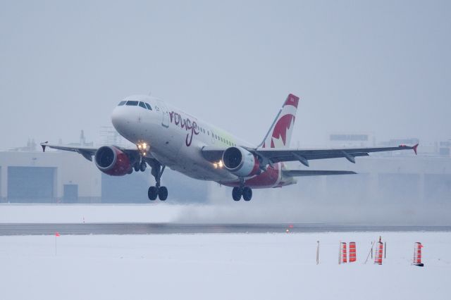 Airbus A319 (C-GBIN)