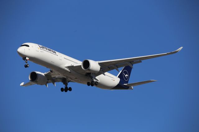 Airbus A350-900 (D-AIXI)