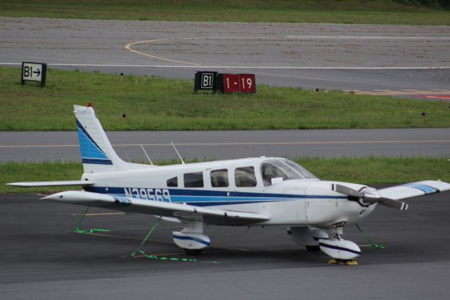 Piper Cherokee (N39569)