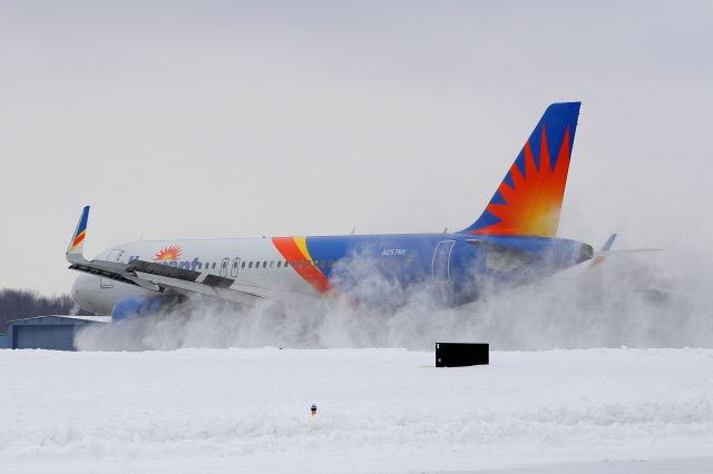 Airbus A320 (N257NV) - AAY1618 kicking up some snow on arrival this morning, 5 Feb 2022.