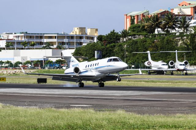 Hawker 800 (N900PE)