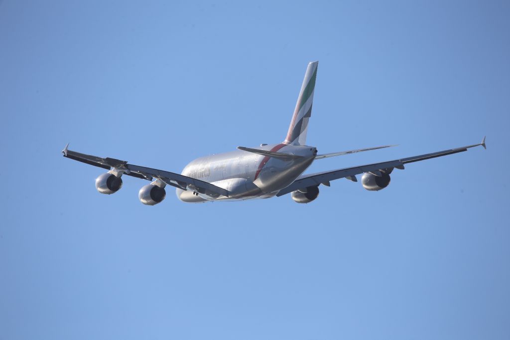 Airbus A380-800 (A6-EVJ)