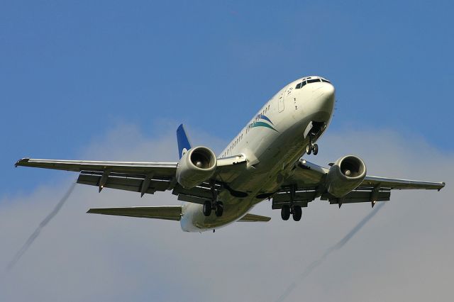 BOEING 737-300 (ZK-FRE)