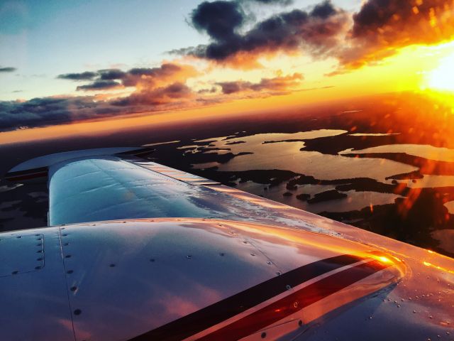 Piper PA-30 Twin Comanche (N8111Y) - Comanche Sunset