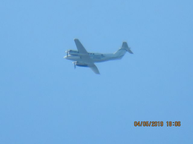 Beechcraft Super King Air 200 (N700BE)