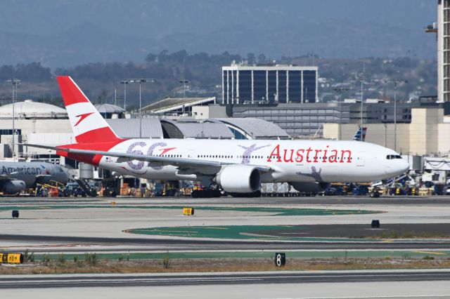 Boeing 777-200 (OE-LPF)