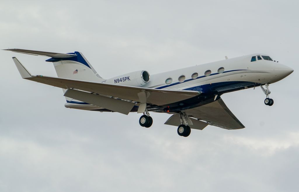 Gulfstream American Gulfstream 2 (N945PK)