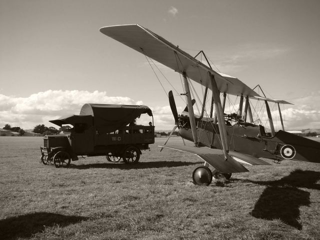 — — - Somewhere in France.....or Hood Aerodrome, Masterton New Zealand with restored BE2f.