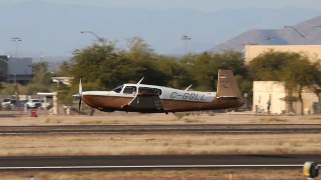 Mooney M-20 (C-GGLL)