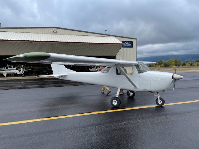 Cessna Commuter (N105DP) - PIcking up our new C150