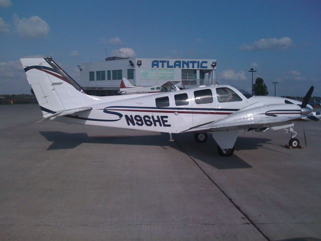 Beechcraft Baron (58) (N96HE)