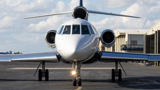 Dassault Falcon 50 (N408CJ)