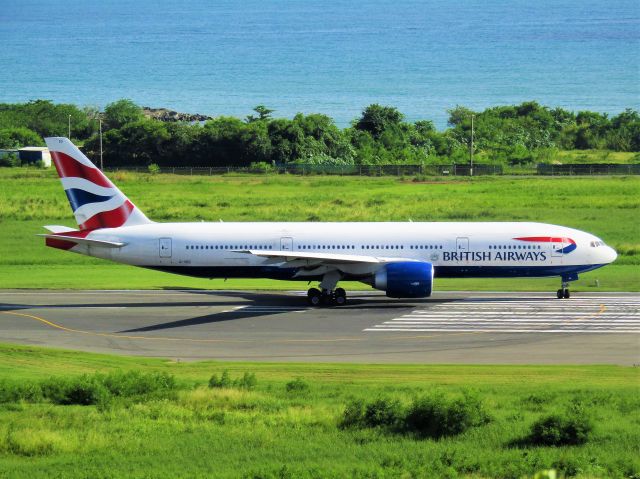 Boeing 777-200 (G-VIIO)