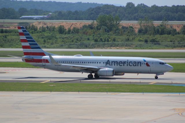 Boeing 737-800 (N849NN)