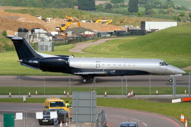 Embraer Legacy 600/650 (T7-PNI) - Elitavia San Marino Legacy 600 taxiing to depart rwy 26 on 13-May-18 heading for UUWW as EAO7NI.