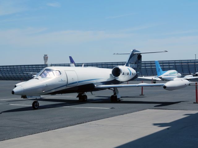 Learjet 35 (N31WR)