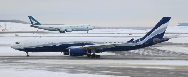 Airbus A330-300 (9H-HFA)