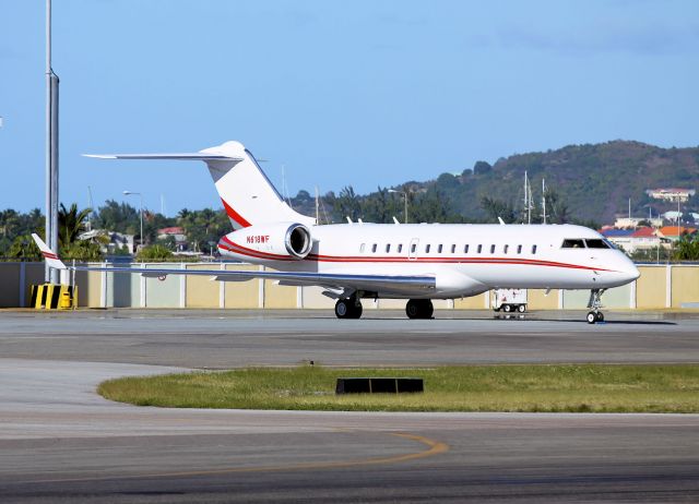 Bombardier Global Express (N618WF)