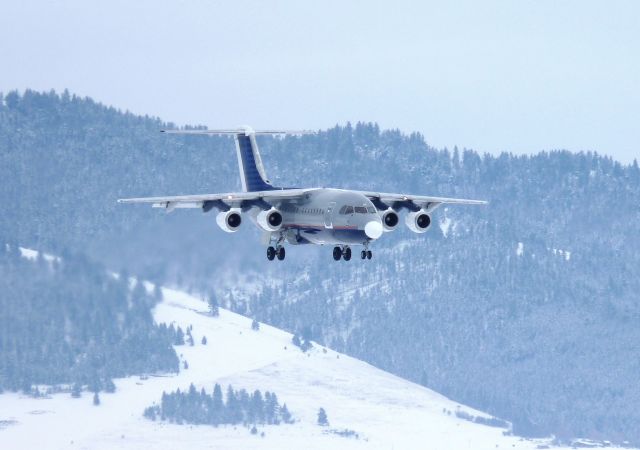 N291UE — - Arrival of N291UE, old Air Winconsen be delivered to Neptune Aviation to be converted into arial fire-fighting tanker. See photo of N474NA now Neptunes Tanker-02