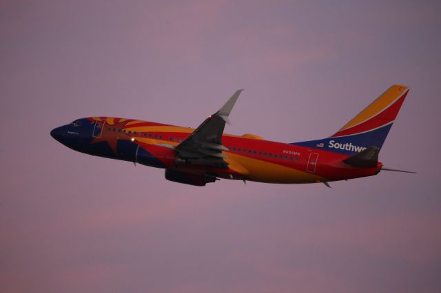 Boeing 737-700 (N955WN)