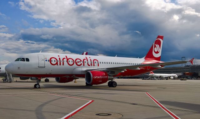 Airbus A320 (D-ABFH)