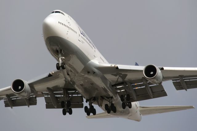 Boeing 747-400 (D-ABVK)