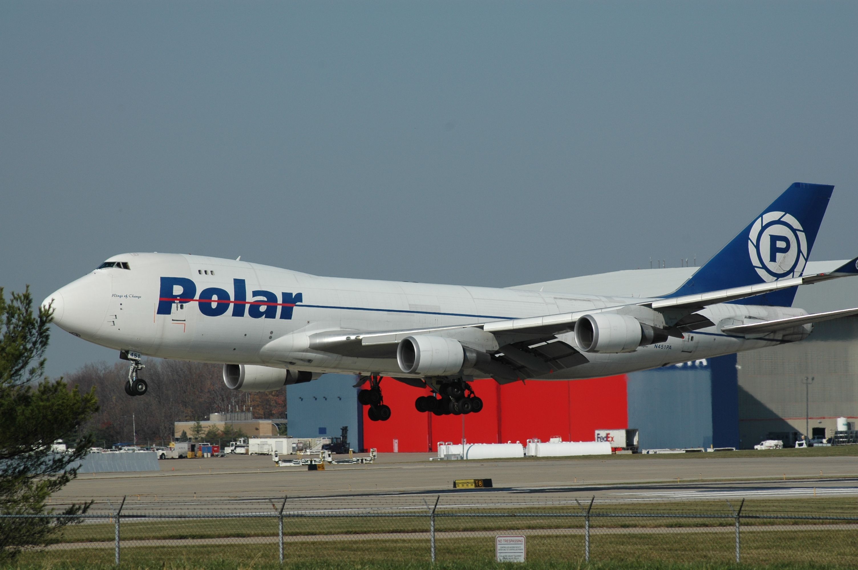 Boeing 747-200 (N451PA)