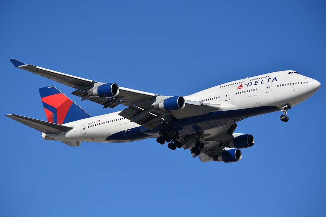 Boeing 747-400 (N662US) -  Delta Boeing 747-451 N662US arriving at Phoenix Sky Harbor from March Air Reserve Base to pick up the Clemson Tigers on January 12, 2016. It first flew on September 21, 2988. It is the second 747-400, and its construction number is 23720. It was delivered to Northwest on March 13, 1989. It wasmergedinto the Delta fleet on October 29, 2008. 