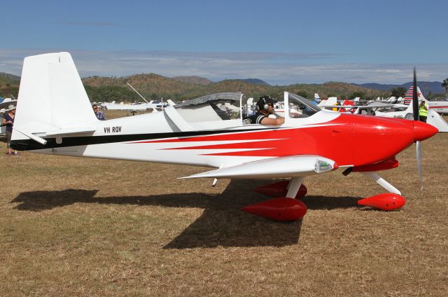 Vans RV-7 (VH-RQV)