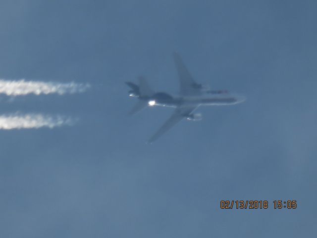 McDonnell Douglas DC-10 (N303FE)