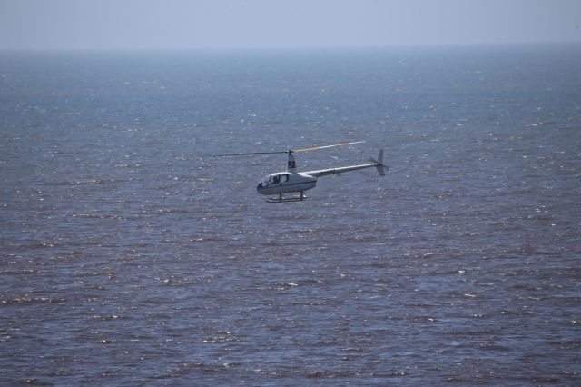Robinson R-44 (N145PD)