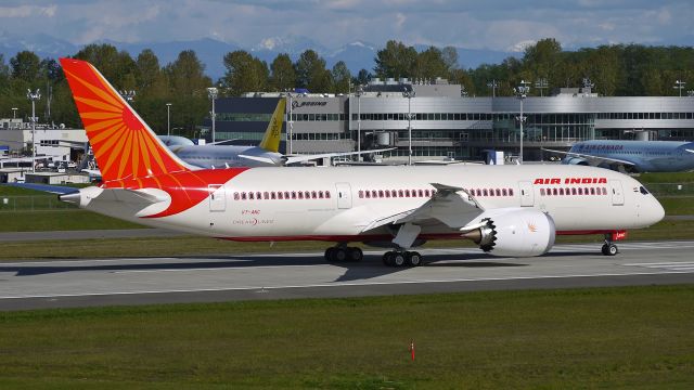 Boeing 787-8 (VT-ANC) - BOE232 begins a fast taxi / brake test on Rwy 16R on 4/25/14. (LN:28 / cn 36279).  Aircraft returned to the Boeing ramp after the test so no maiden flight today.