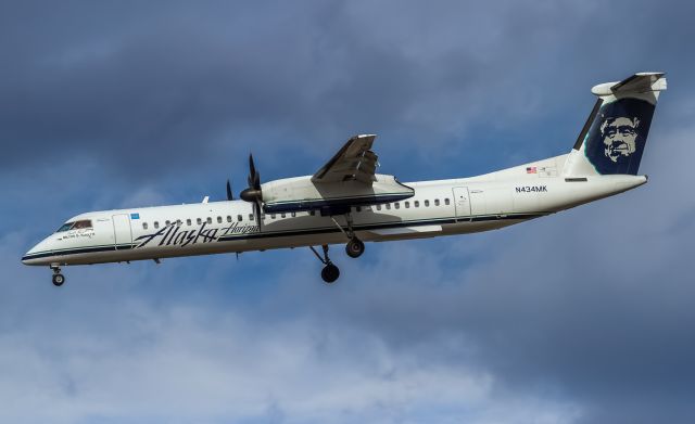 de Havilland Dash 8-400 (N434MK) - The only ASA Q400 marked MK instead of QX in memory of the founder Milton G. Kuolt II. 