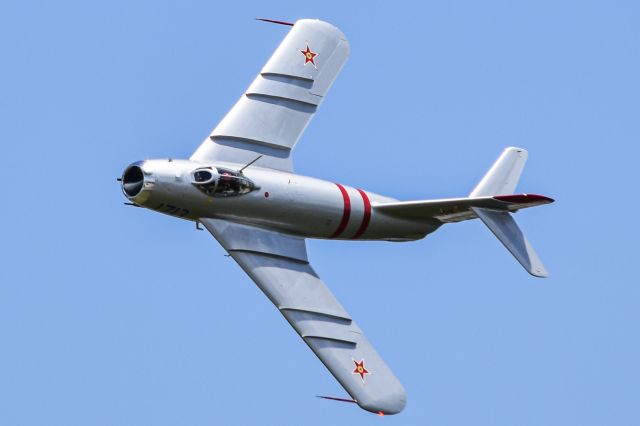 MIKOYAN MiG-17 (N1713P)