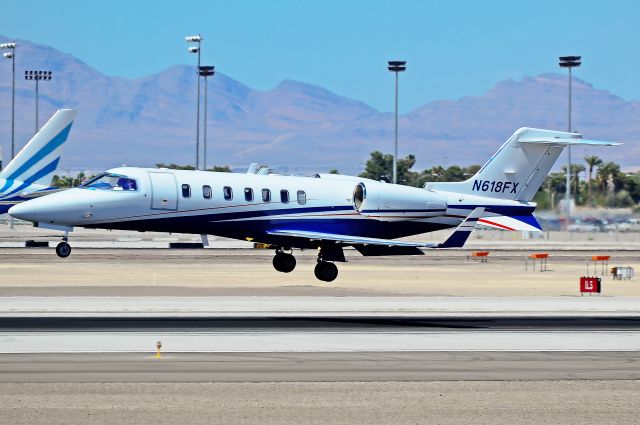 Learjet 45 (N618FX) - photo N618FX 2007 Learjet 45 C/N 2076  Las Vegas - McCarran International (LAS / KLAS) USA - Nevada, June 10, 2011 Photo: Tomás Del Coro