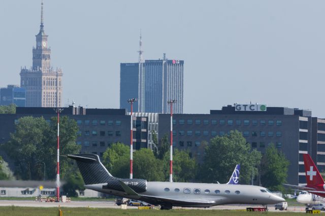 Gulfstream Aerospace Gulfstream G650 (SP-TOP) - EPWA SPOTTING