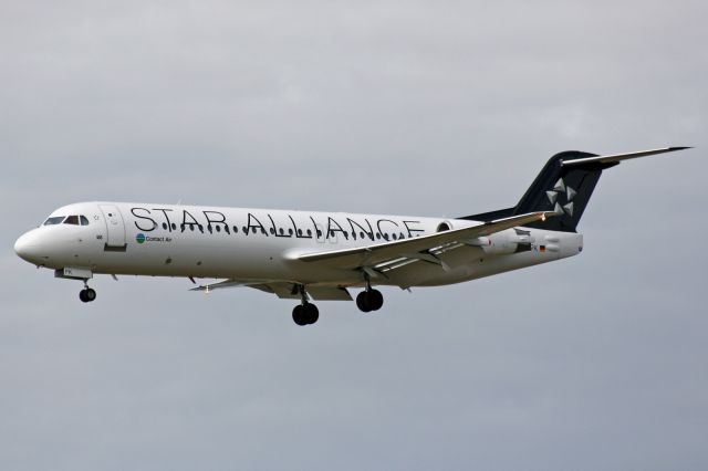 Fokker 100 (D-AGPK) - "Star Alliance" livery